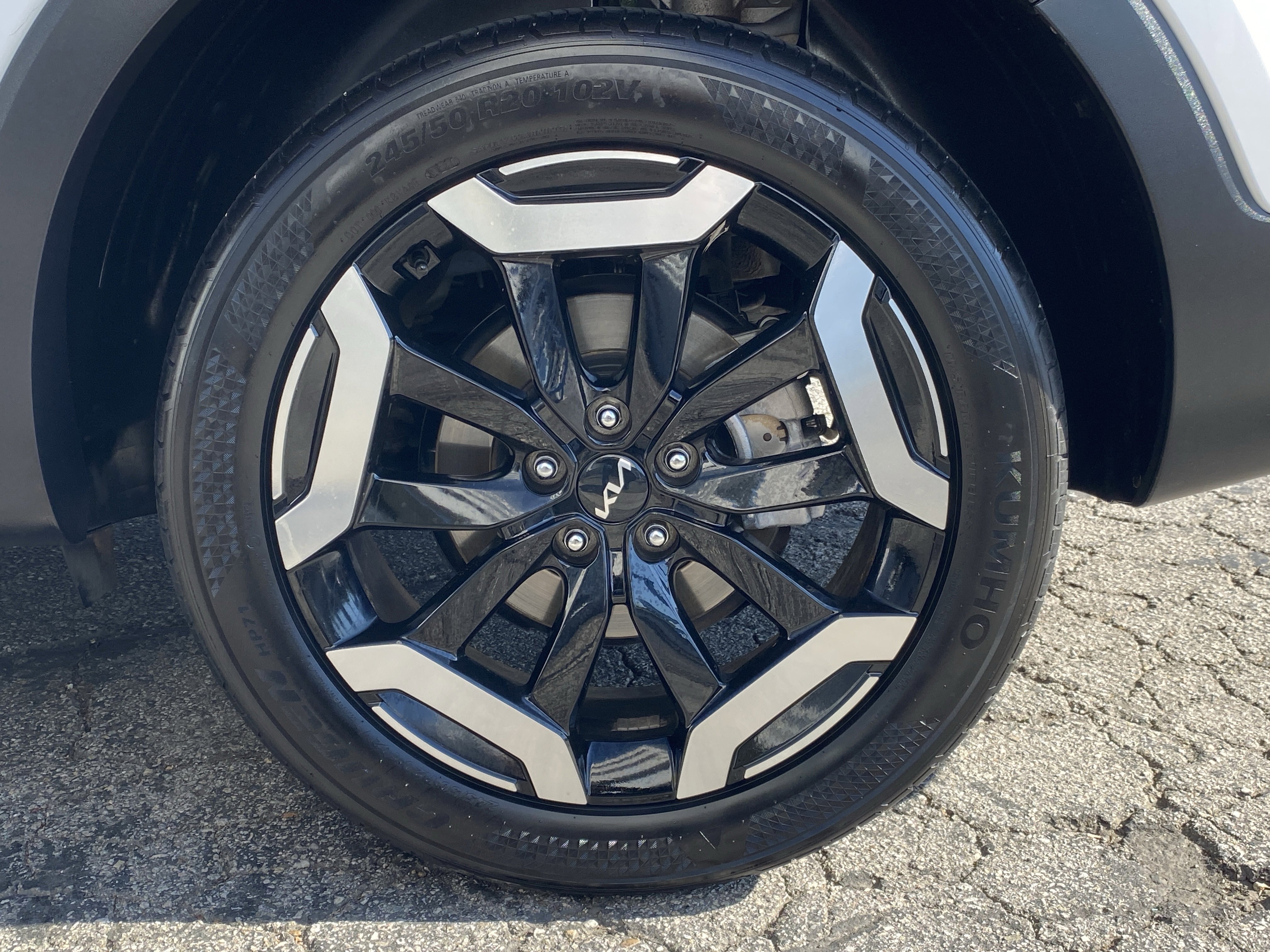 Used 2025 Kia Telluride S image 7