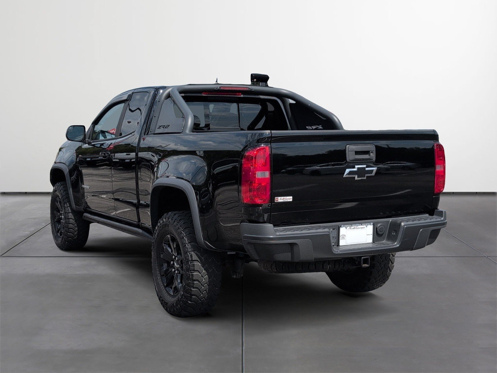 Used 2018 Chevrolet Colorado ZR2 w/ ZR2 Midnight Special Edition AWD/4WD image 4