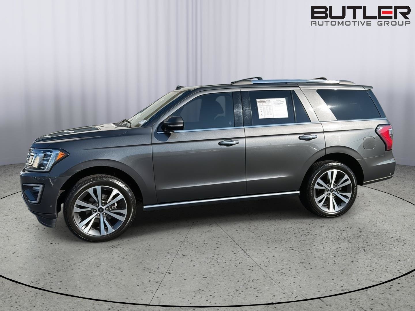 Used 2021 Ford Expedition Limited RWD image 3