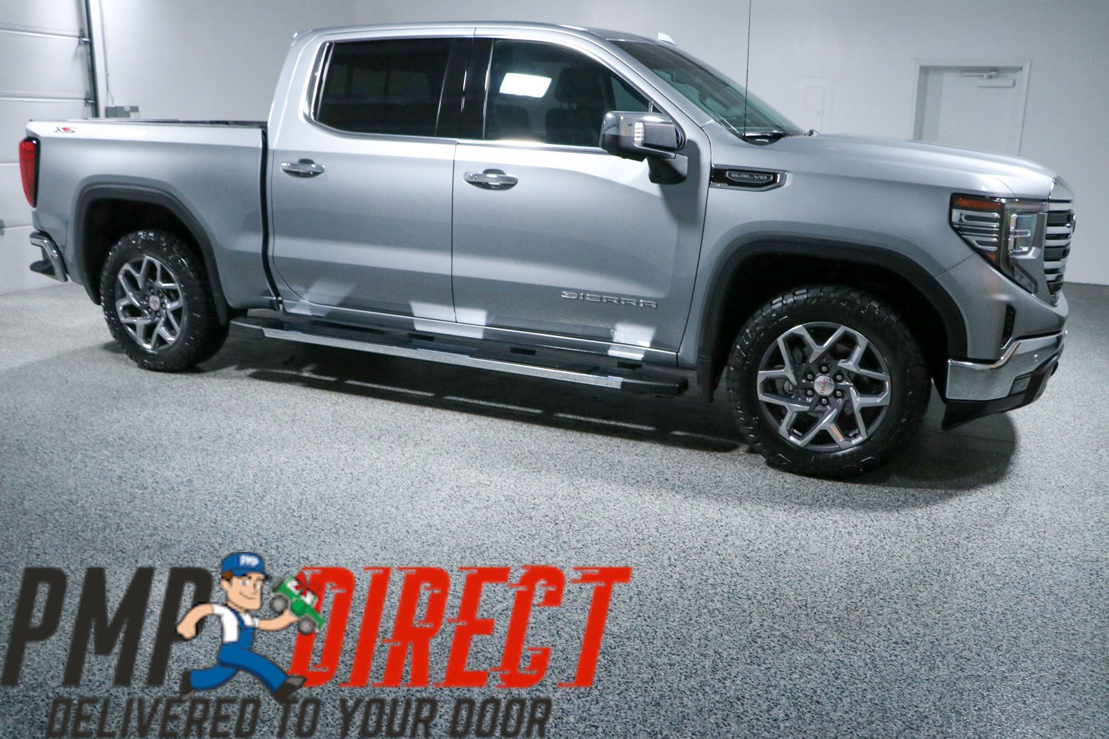 Used 2024 GMC Sierra 1500 SLT w/ SLT Premium Plus Package AWD/4WD image 6