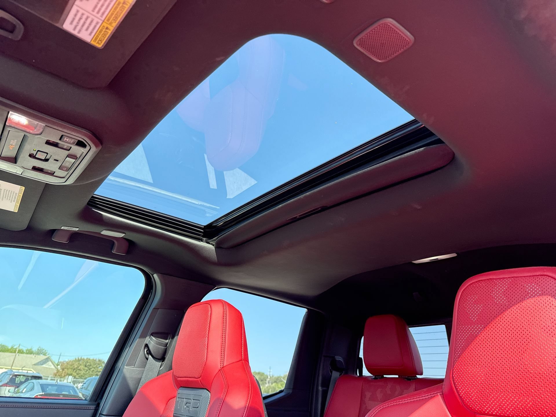 Certified 2025 Toyota Tacoma TRD Pro AWD/4WD image 16