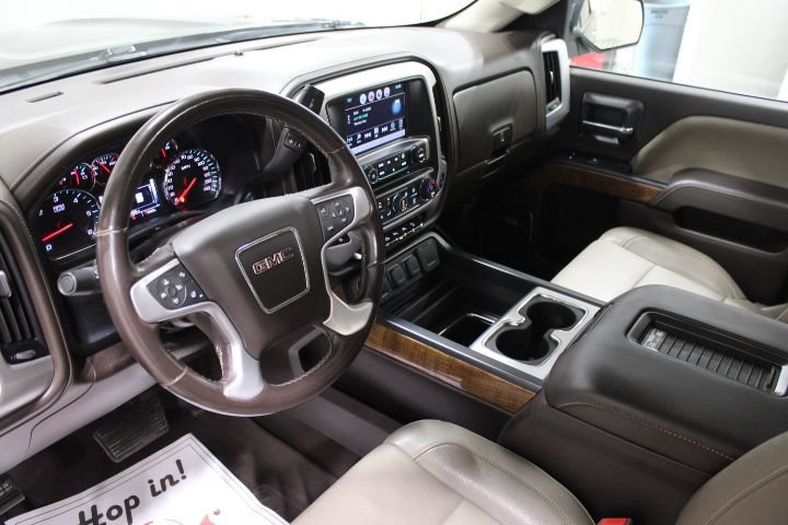 Used 2018 GMC Sierra 1500 SLT AWD/4WD image 46