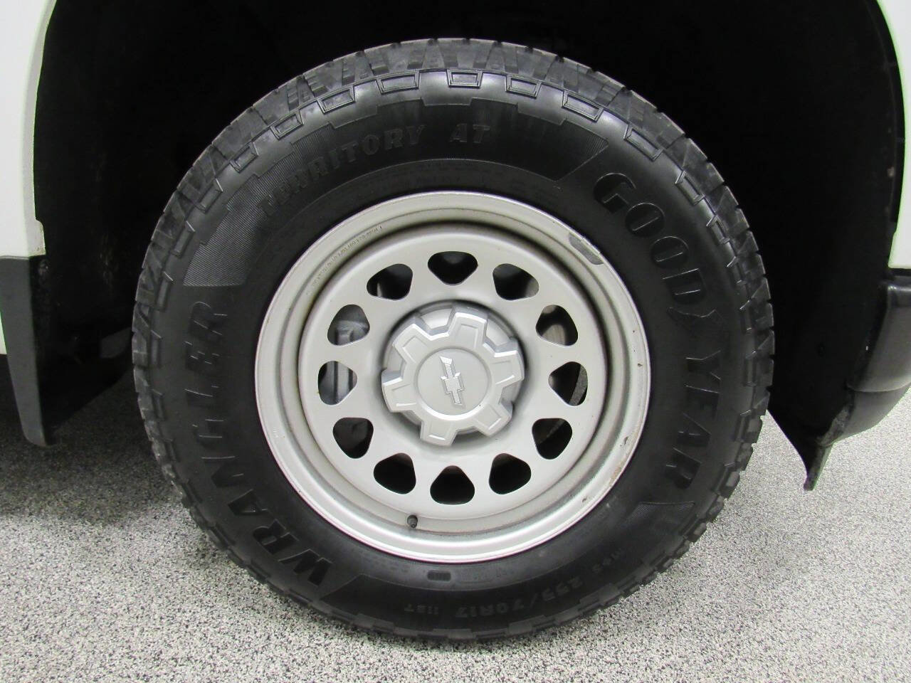 Used 2020 Chevrolet Silverado 1500 W/T w/ WT Value Package image 13