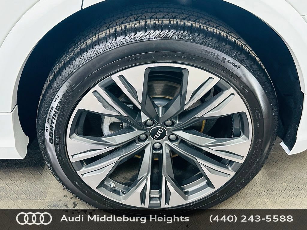 Certified 2026 Audi Q8 Premium Plus AWD/4WD image 36