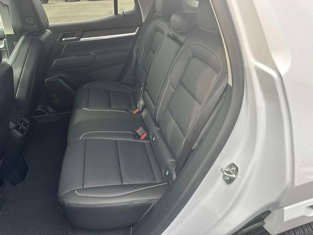 New 2026 GMC Terrain Denali w/ LPO, Black Badging Package image 16