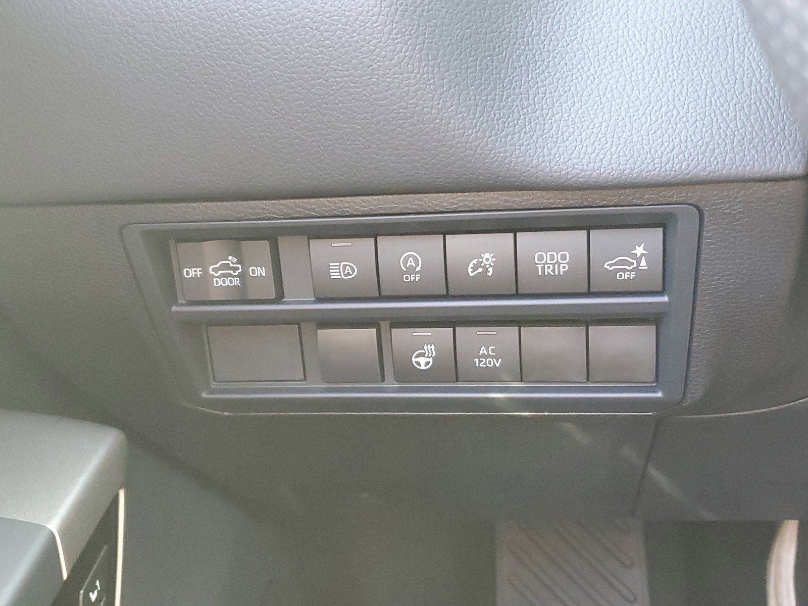 New 2026 Toyota Tundra Limited AWD/4WD image 22