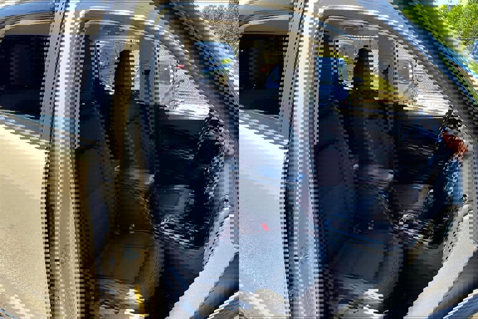 Used 2021 GMC Canyon AT4 w/ Trailering Package AWD/4WD image 9