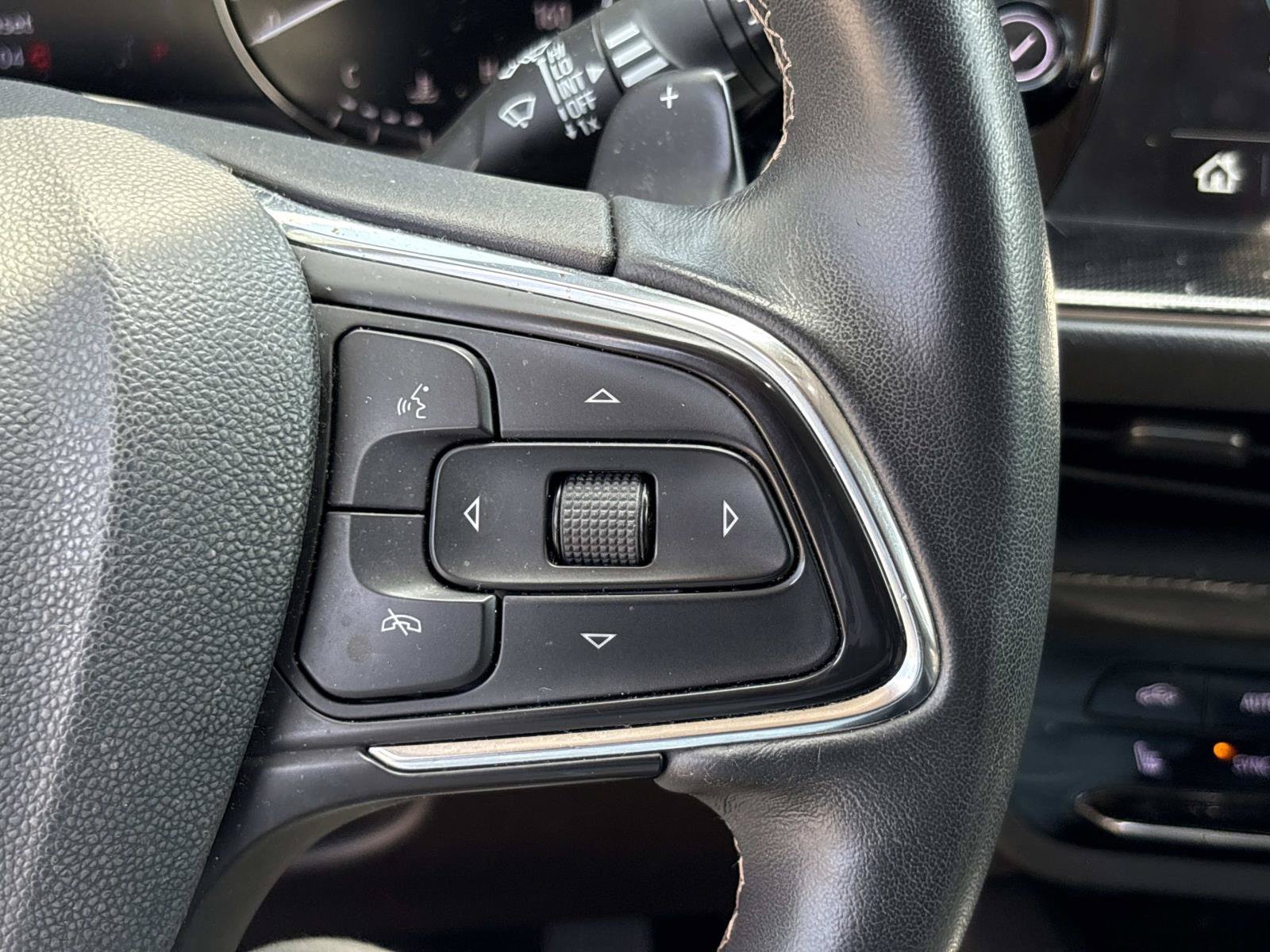 Used 2022 Buick Envision Preferred FWD image 20