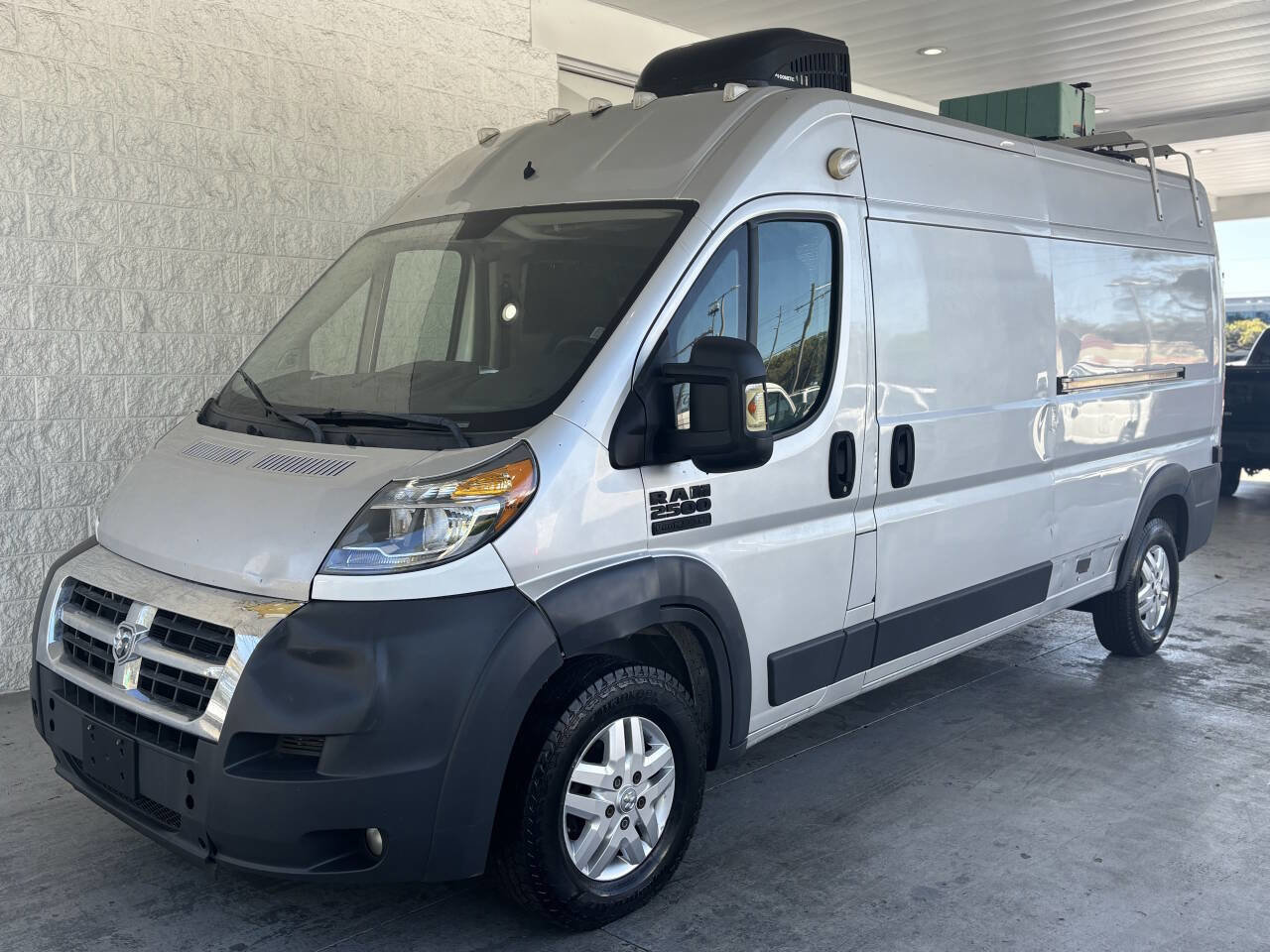 Used 2017 RAM ProMaster 2500 w/ Mopar Trailer Tow Group FWD image 25