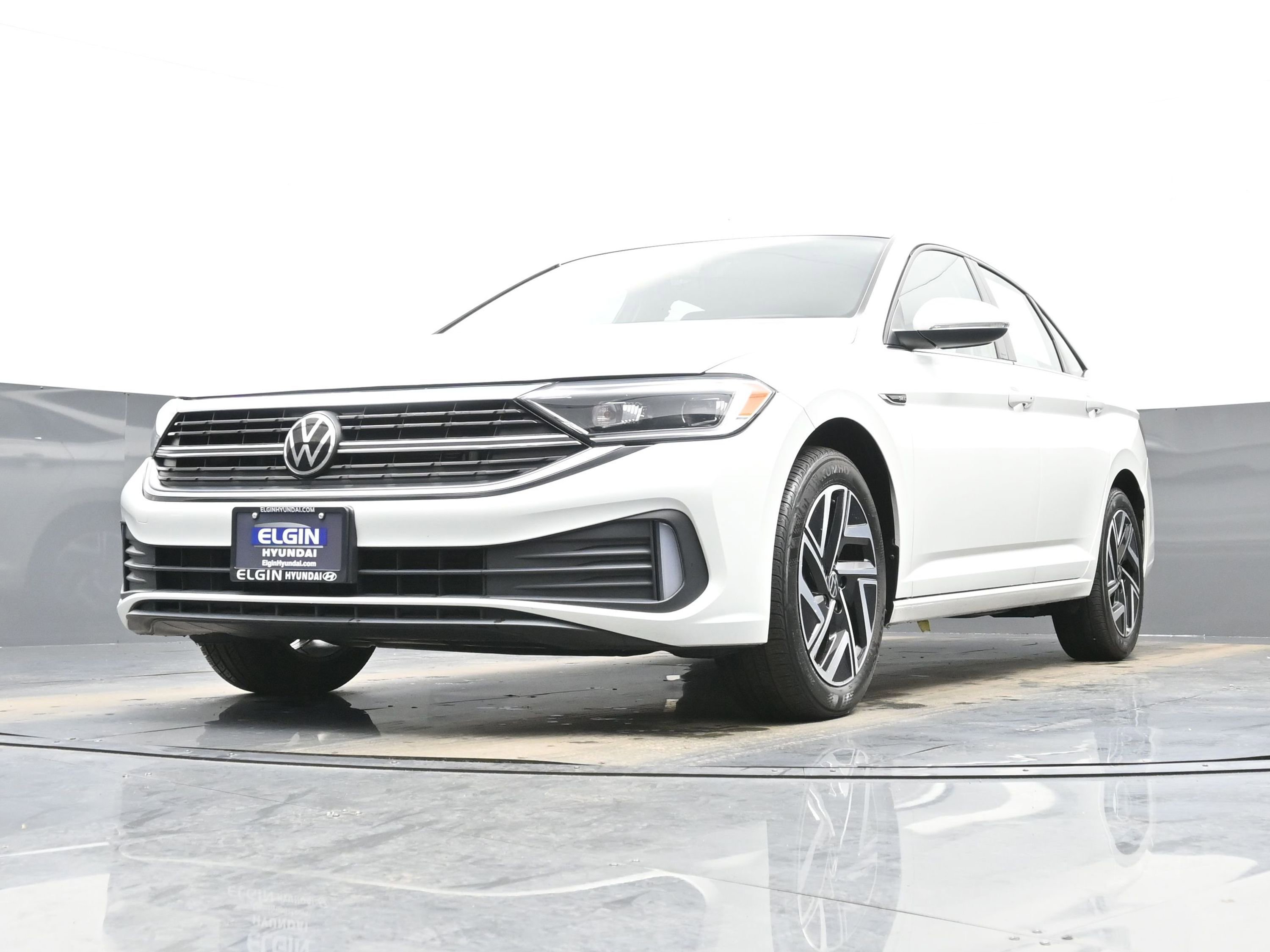 Used 2022 Volkswagen Jetta SEL image 37