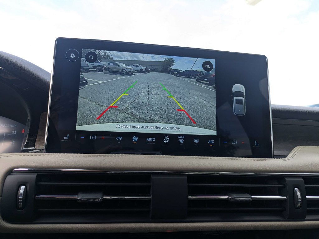 Certified 2025 Lincoln Corsair Grand Touring AWD/4WD image 24