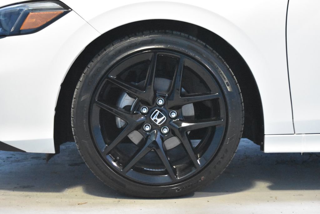 Used 2025 Honda Civic Sport image 25