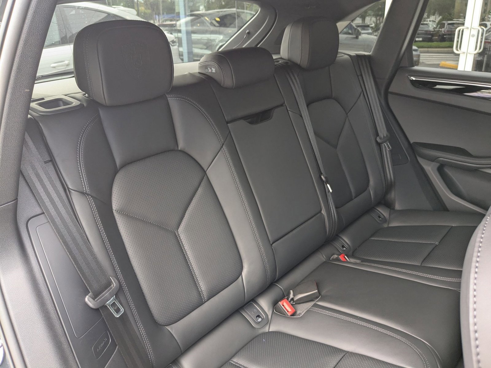New 2026 Porsche Macan AWD/4WD image 24