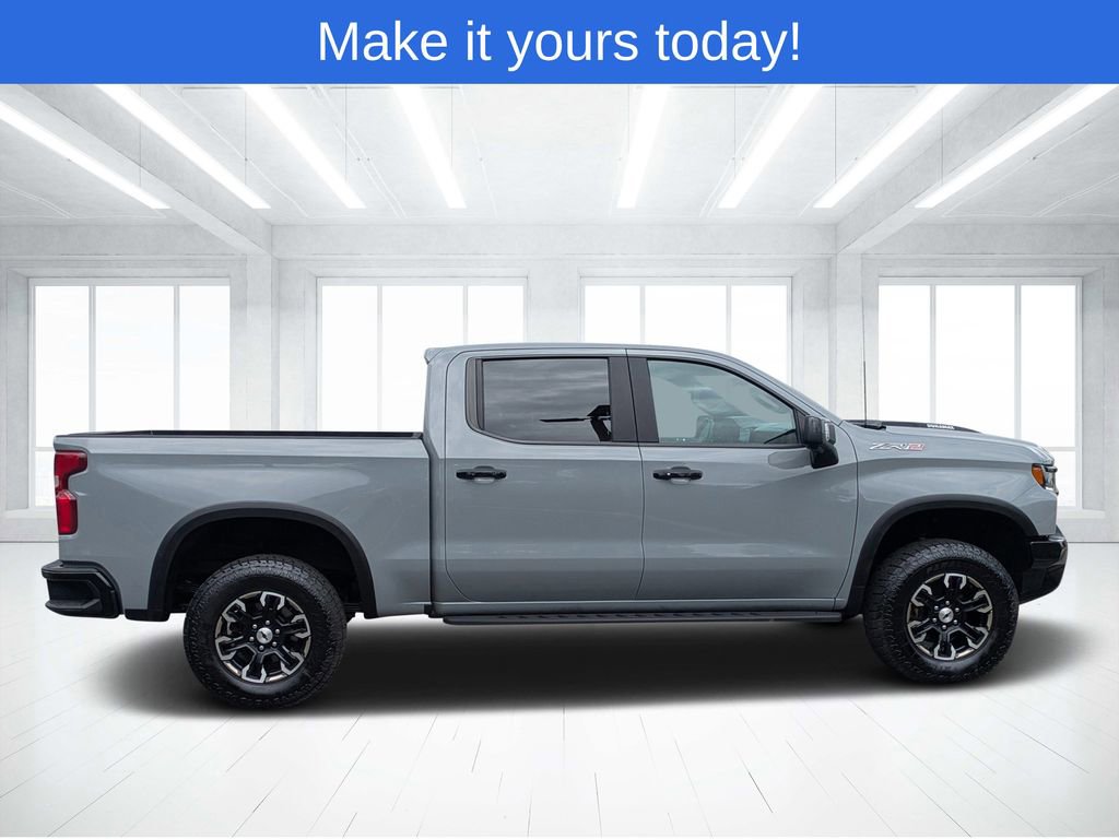 Used 2024 Chevrolet Silverado 1500 ZR2 image 2