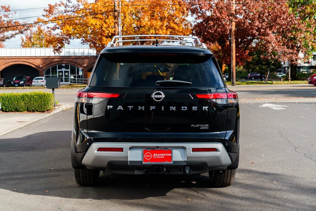 New 2025 Nissan Pathfinder Platinum image 5