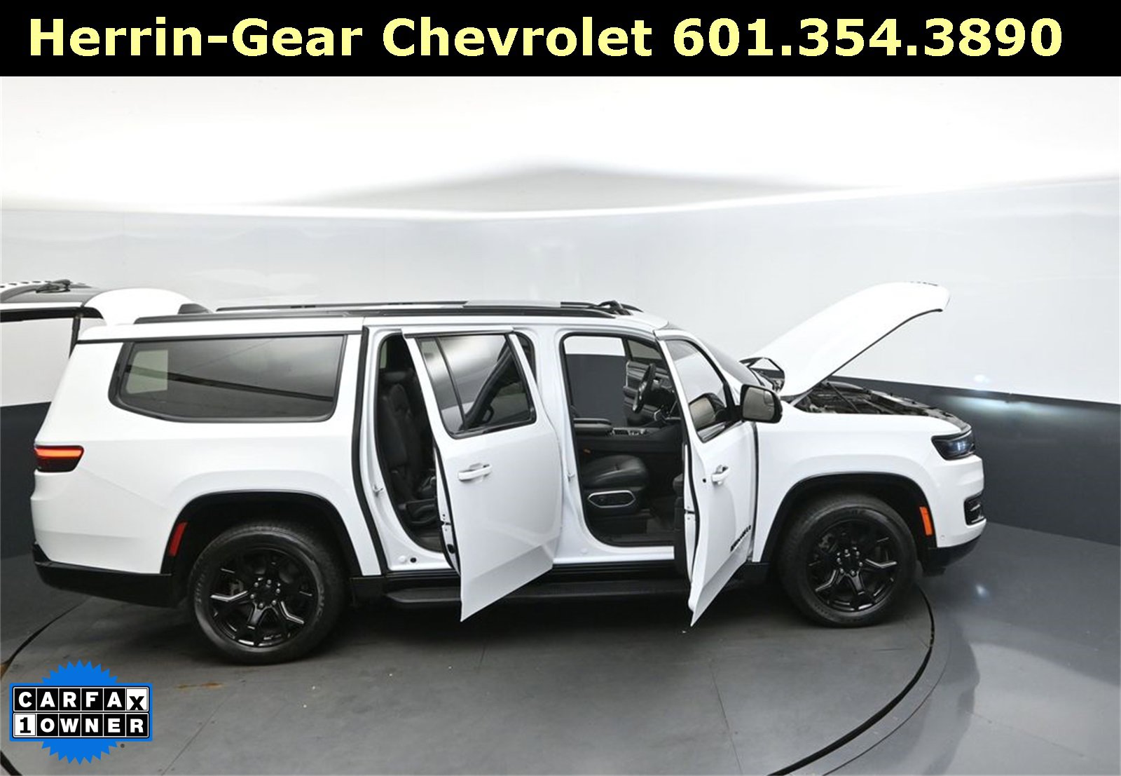 Used 2024 Jeep Wagoneer L Series II image 52