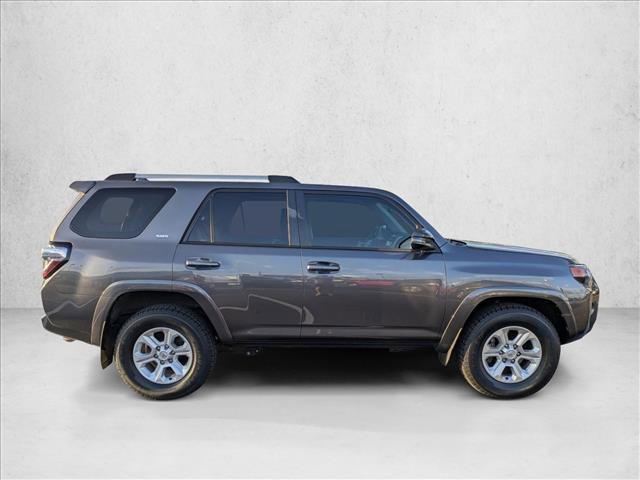 Used 2022 Toyota 4Runner SR5 Premium image 8