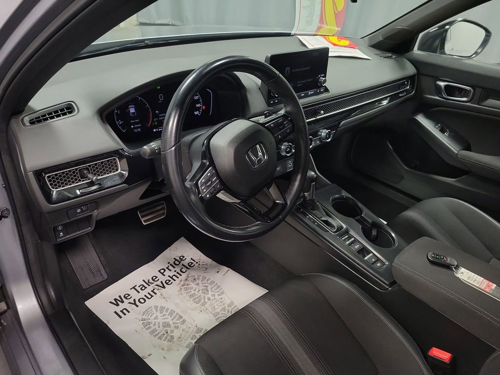 Used 2023 Honda Civic Sport image 13