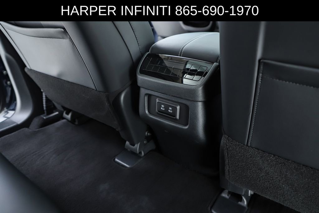 Certified 2026 INFINITI QX60 Luxe w/ Cargo Package AWD/4WD image 39