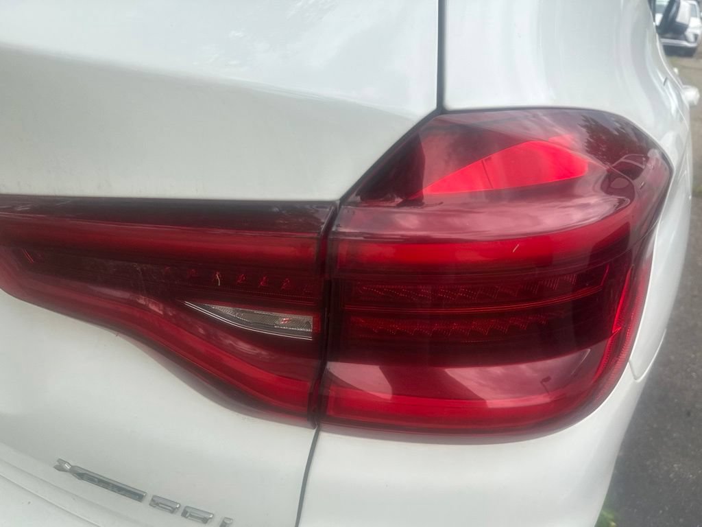 Used 2021 BMW X3 xDrive30i w/ Convenience Package AWD/4WD image 10