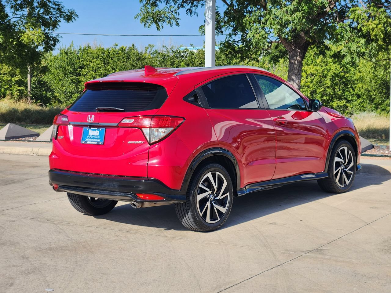 Used 2019 Honda HR-V Sport image 5