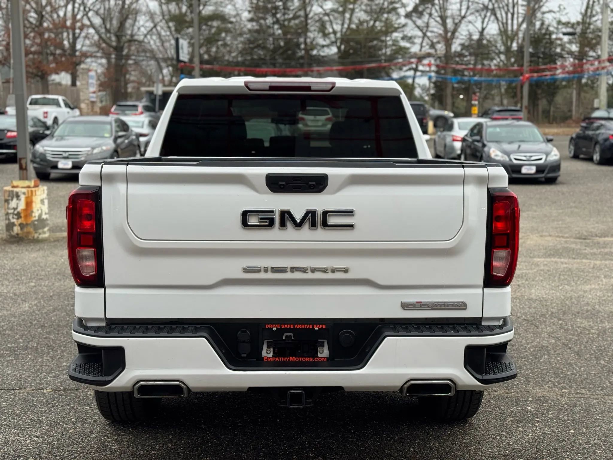 Used 2022 GMC Sierra 1500 Elevation w/ LPO, Elevation Black Package image 4