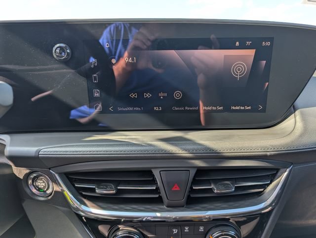Used 2024 Buick Encore GX Sport Touring FWD image 17
