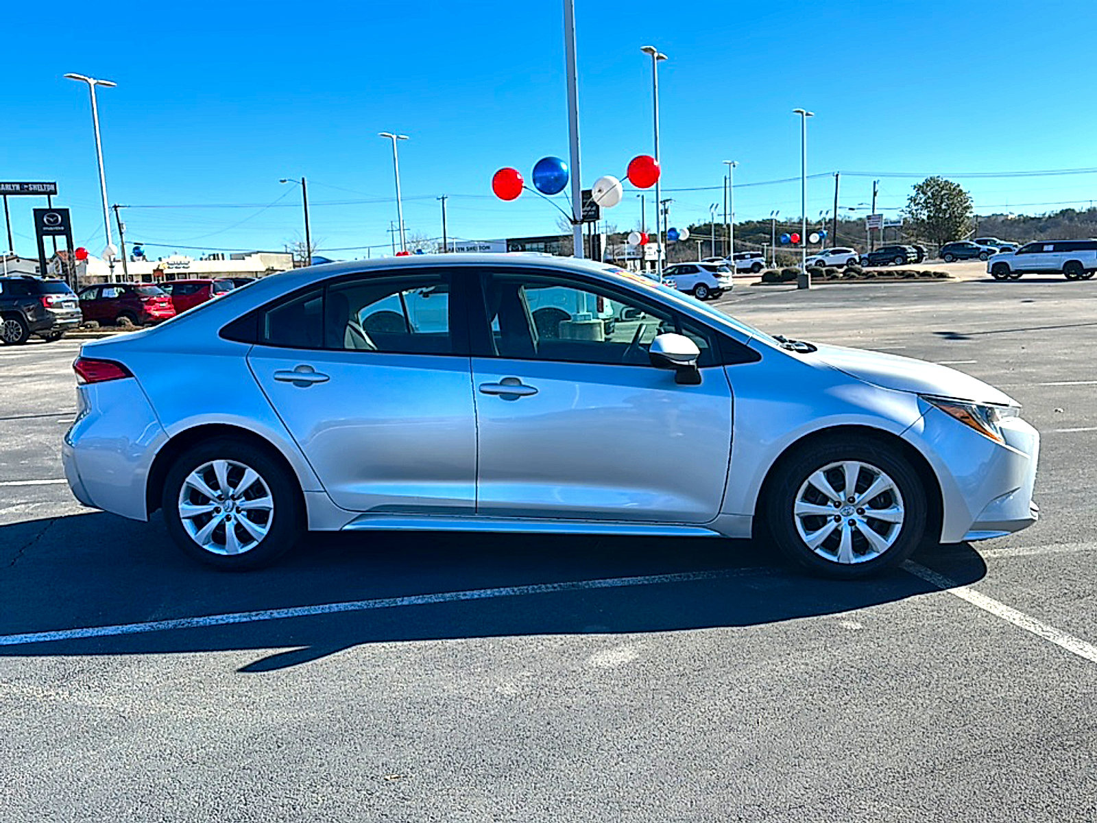 Used 2024 Toyota Corolla LE image 9