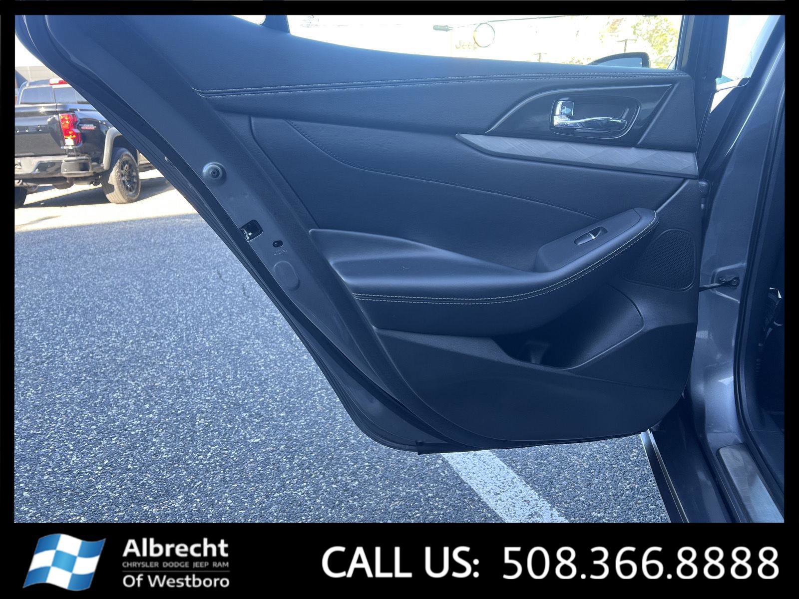 Used 2017 Nissan Maxima 3.5 SL FWD image 14