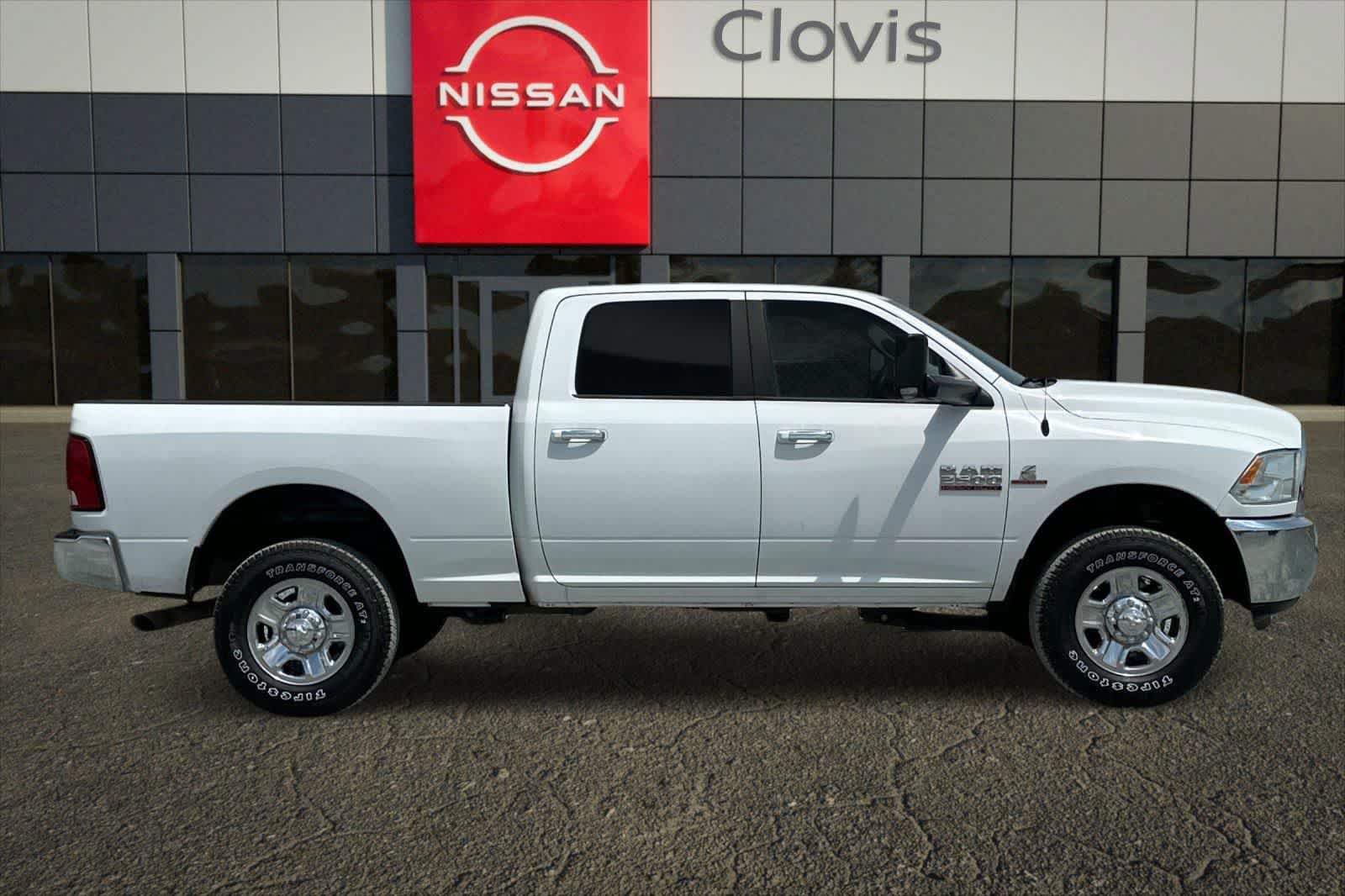 Used 2015 RAM 2500 SLT AWD/4WD image 9