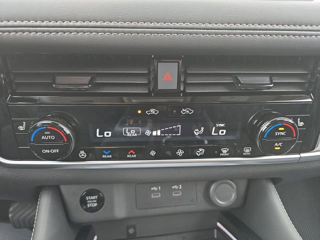 New 2026 Nissan Rogue Platinum image 4