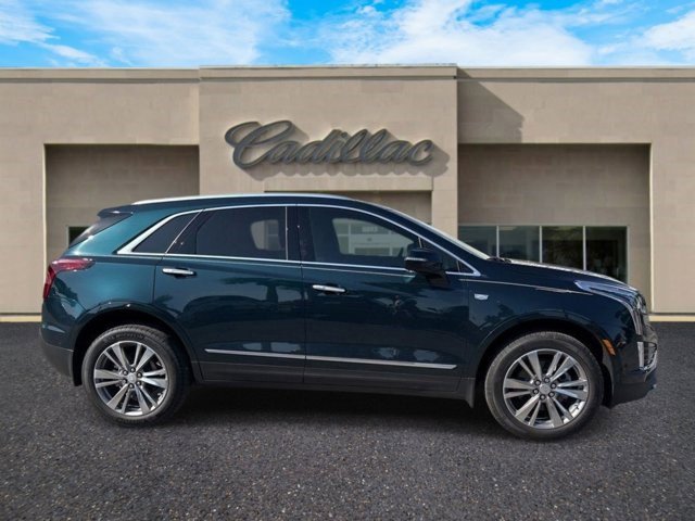 Certified 2026 Cadillac XT5 Premium Luxury w/ Driver Assist Package FWD image 2