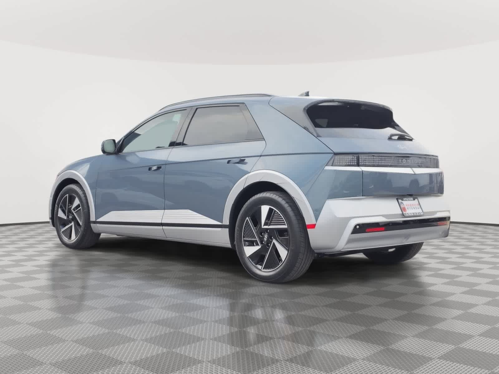 New 2027 Hyundai Ioniq 5 Limited RWD image 9