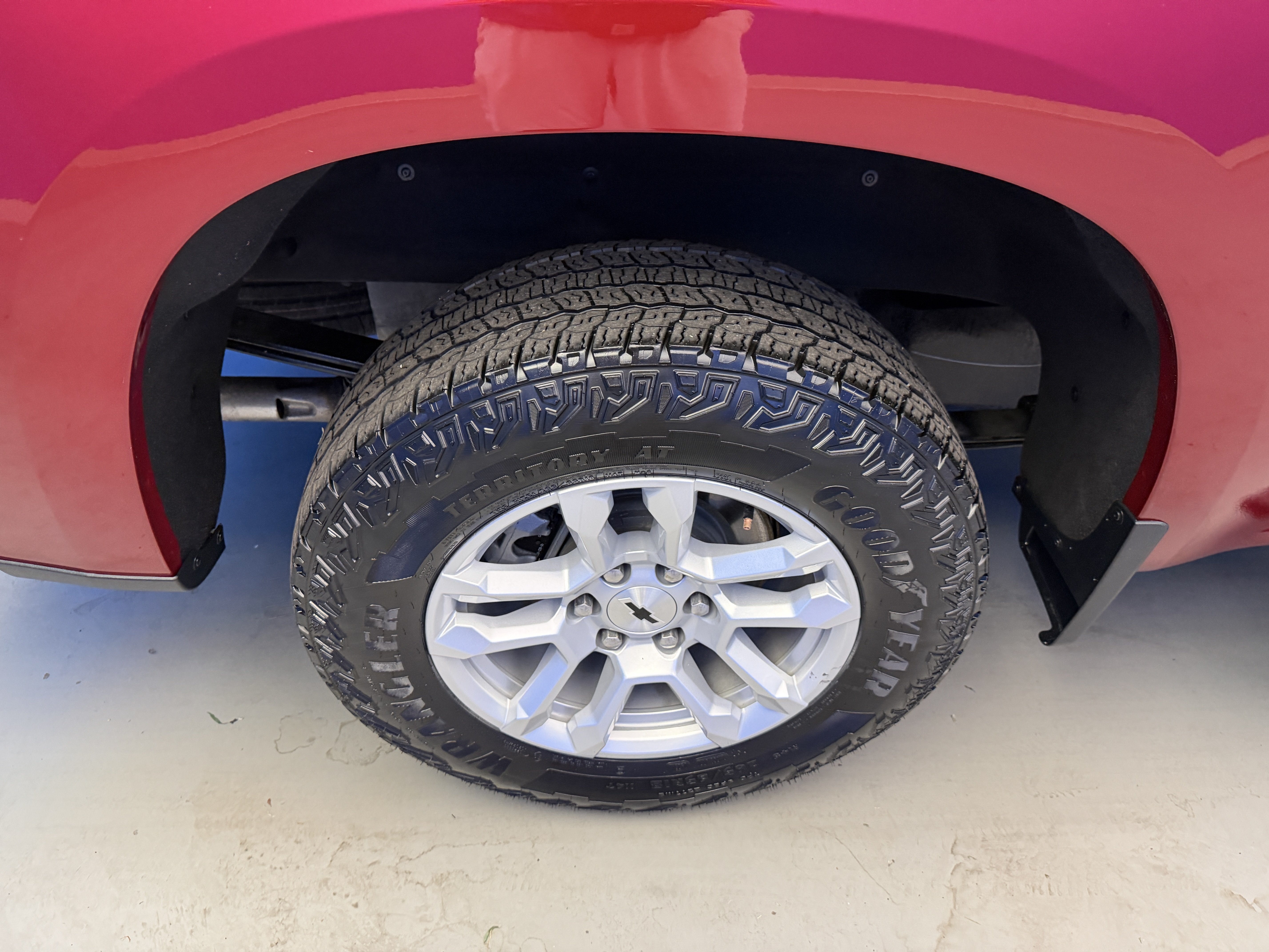 Used 2023 Chevrolet Silverado 1500 RST AWD/4WD image 8