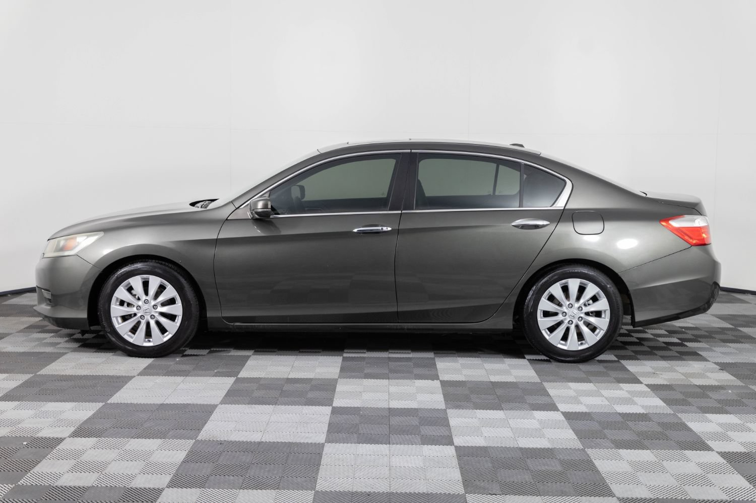 Used 2013 Honda Accord EX-L image 3
