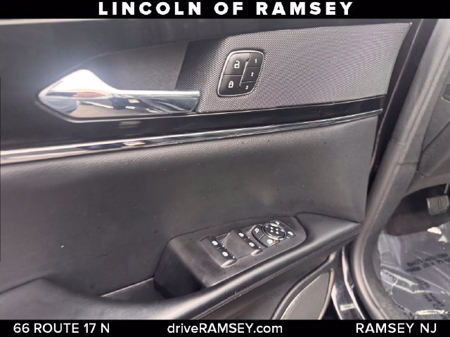 Certified 2023 Lincoln Nautilus Reserve AWD/4WD image 13