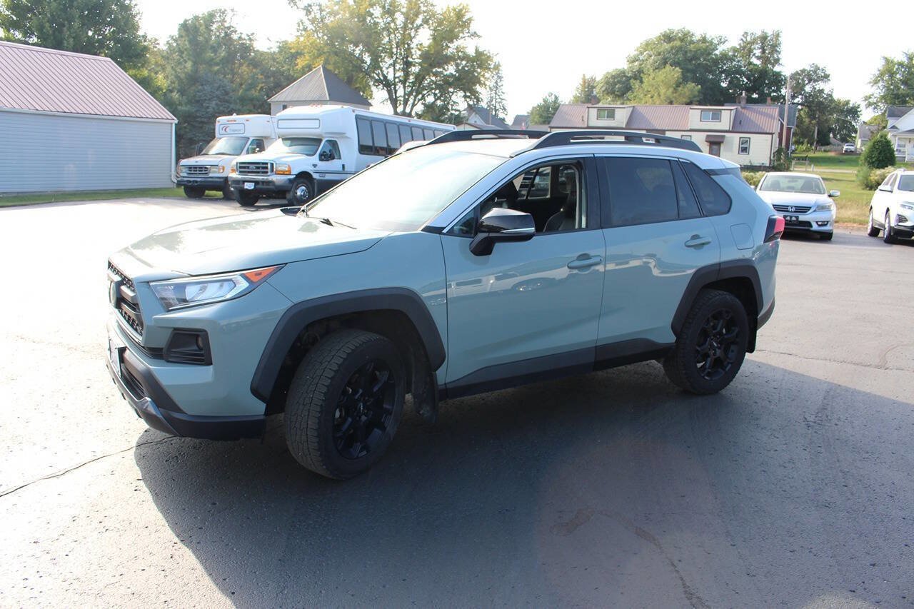 Used 2020 Toyota RAV4 Adventure image 1