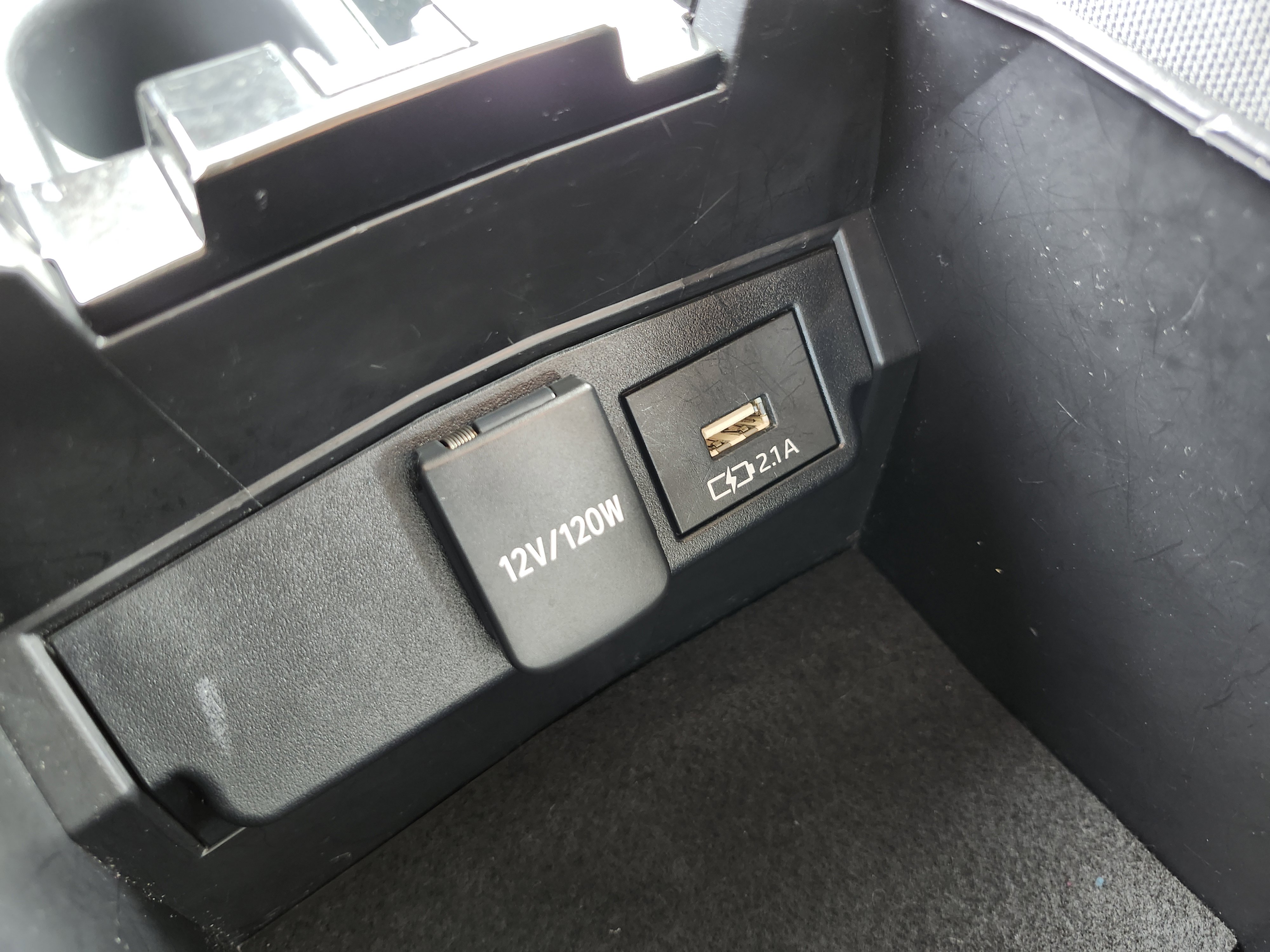 Used 2020 Toyota Corolla LE FWD image 7