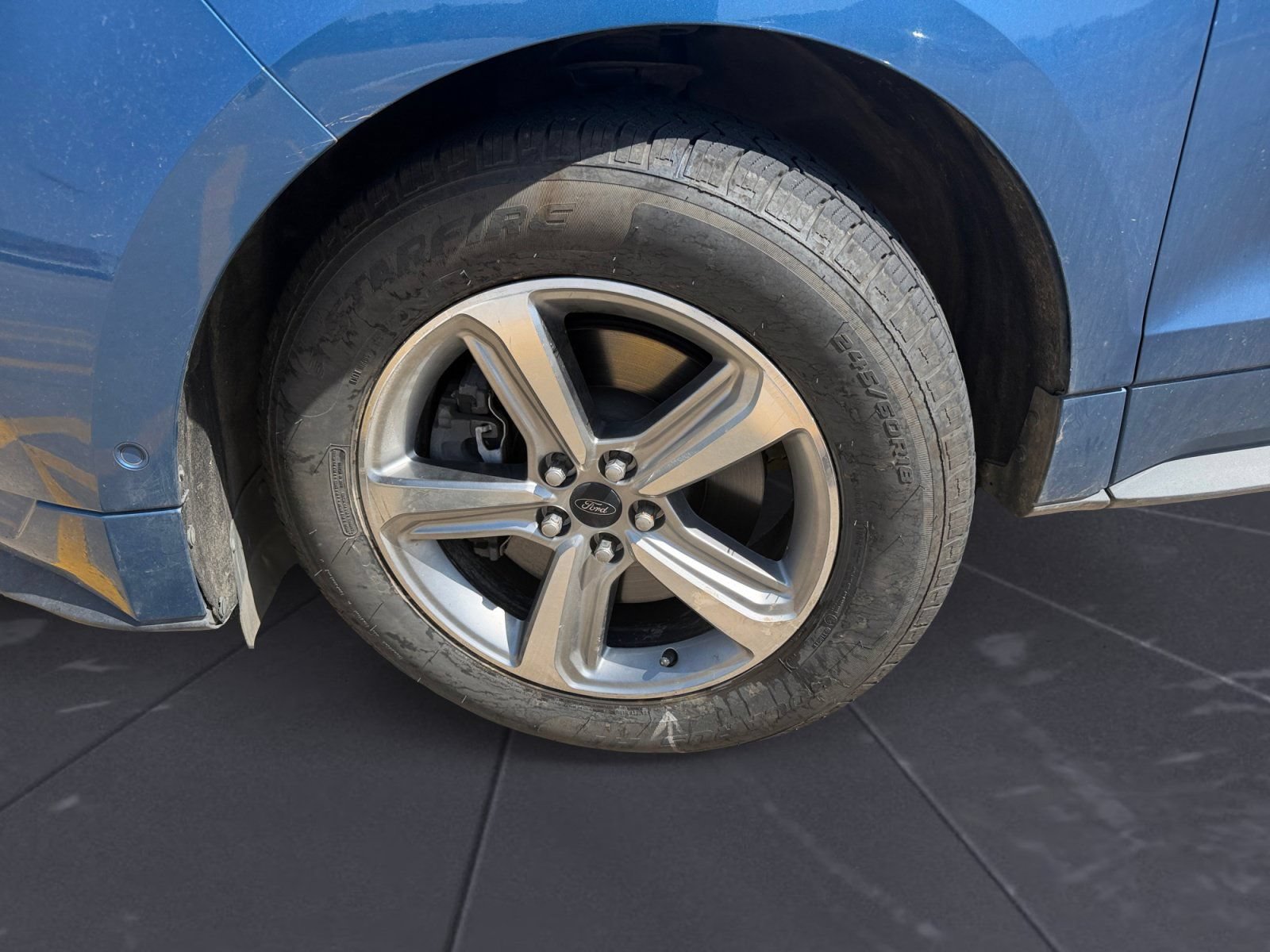 Used 2019 Ford Edge ST w/ Equipment Group 401A AWD/4WD image 14
