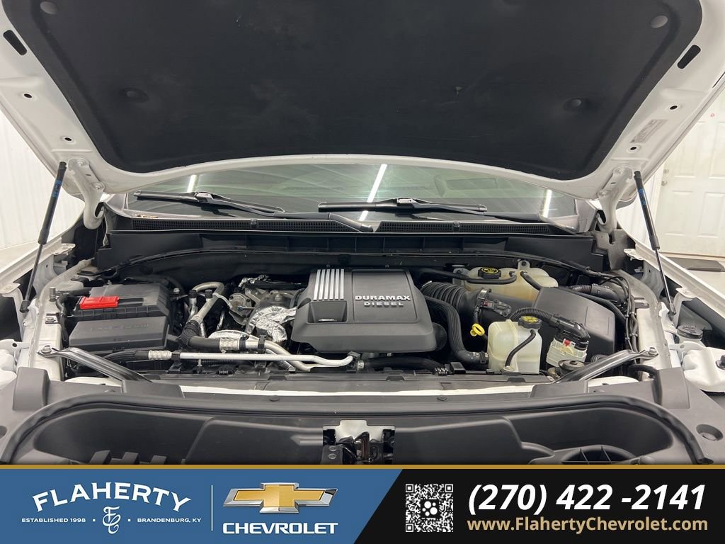 Used 2023 GMC Yukon XL Denali image 16