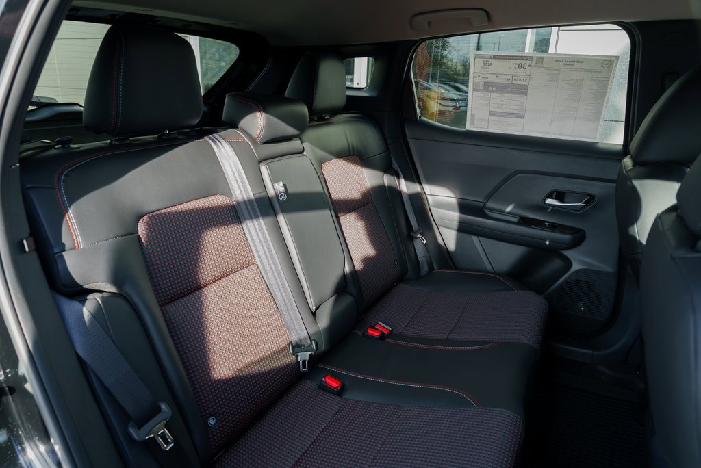 New 2026 Nissan Kicks SR image 23