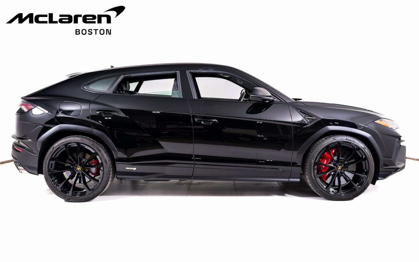 Used 2024 Lamborghini Urus S AWD/4WD image 6