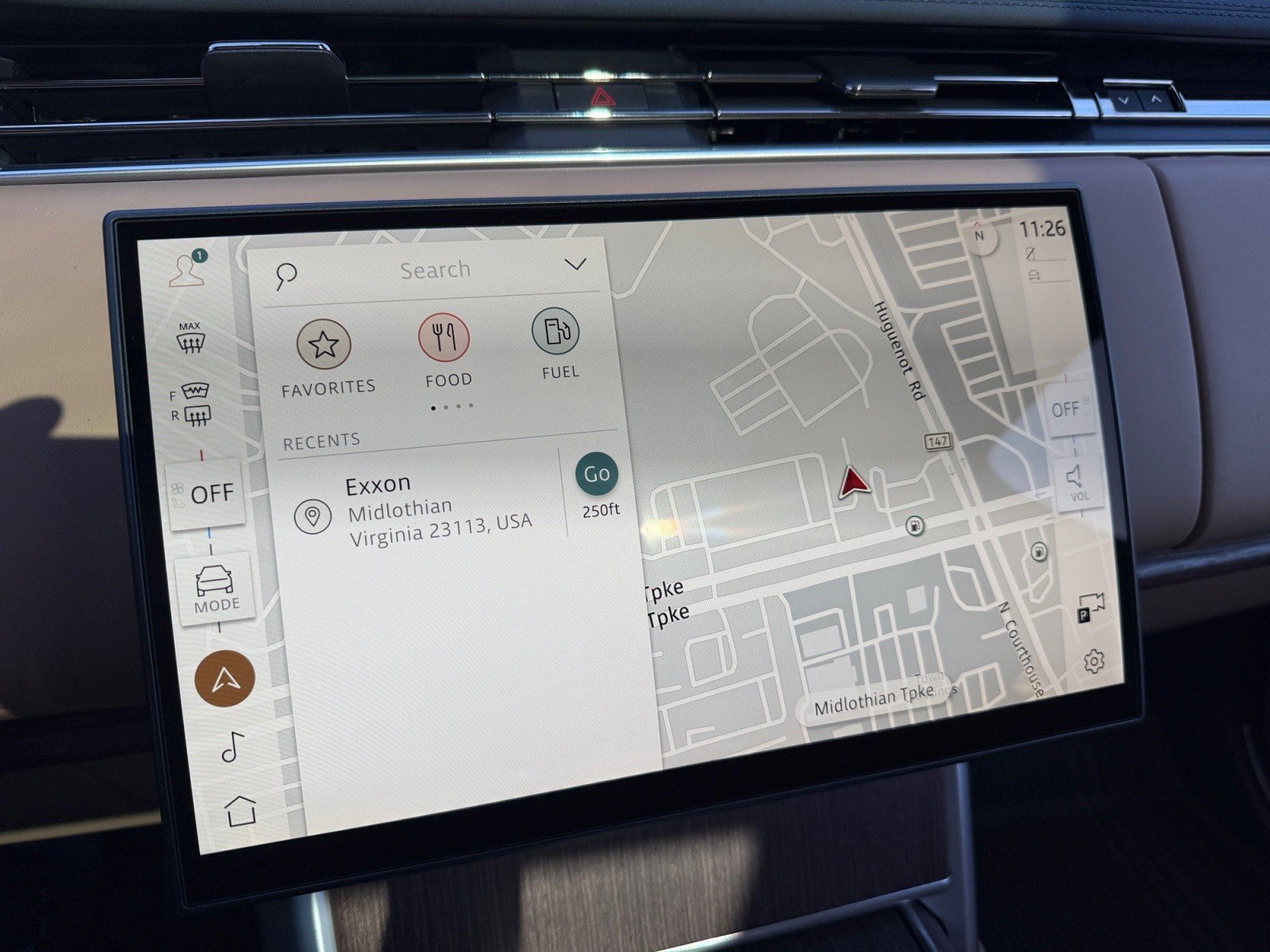 New 2026 Land Rover Range Rover Long Wheelbase SE image 16