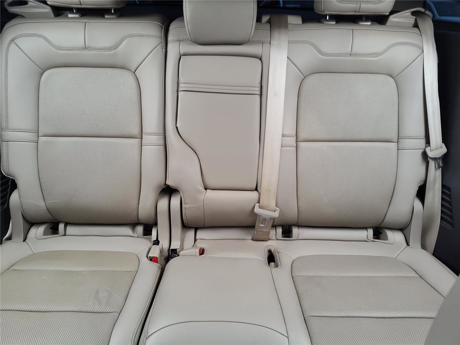 Used 2022 Lincoln Corsair Reserve image 27