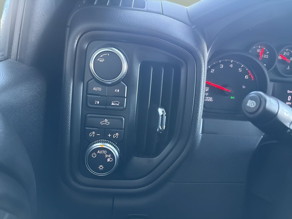 Used 2025 GMC Sierra 1500 Pro w/ Pro Value Package AWD/4WD image 16