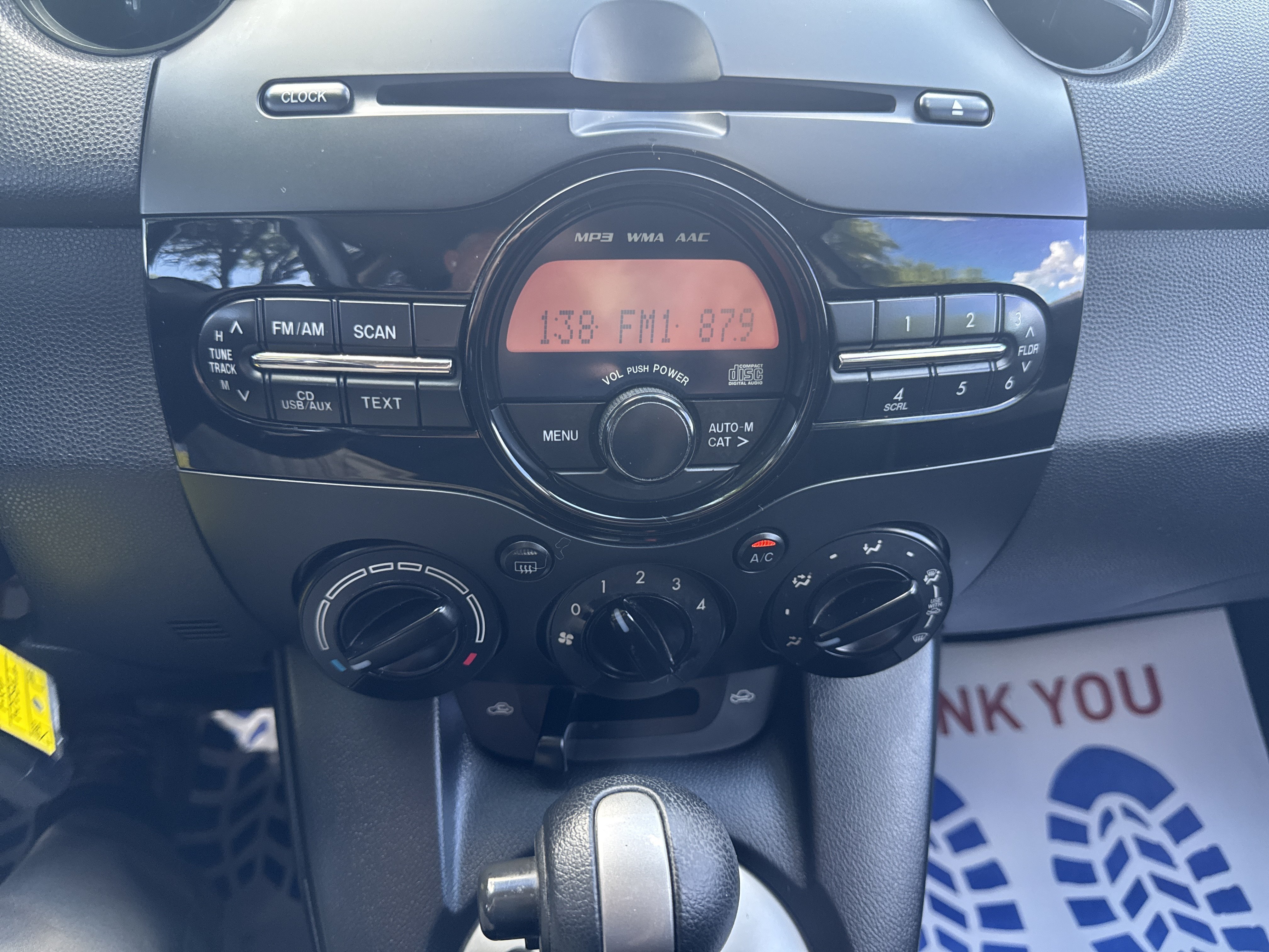 Used 2014 MAZDA MAZDA2 Sport FWD image 21