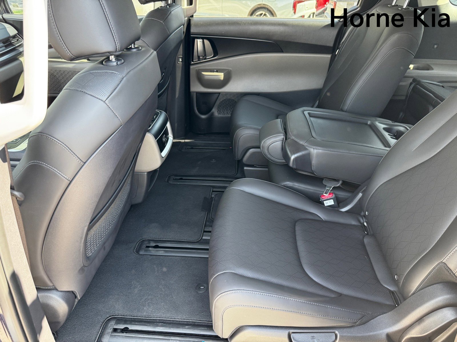 New 2026 Kia Carnival LXS image 11