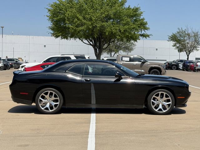 Used 2015 Dodge Challenger SXT Plus image 3
