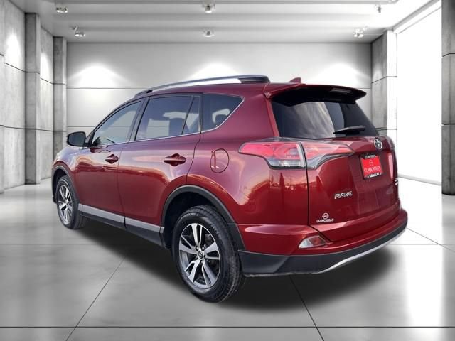 Used 2018 Toyota RAV4 XLE image 5