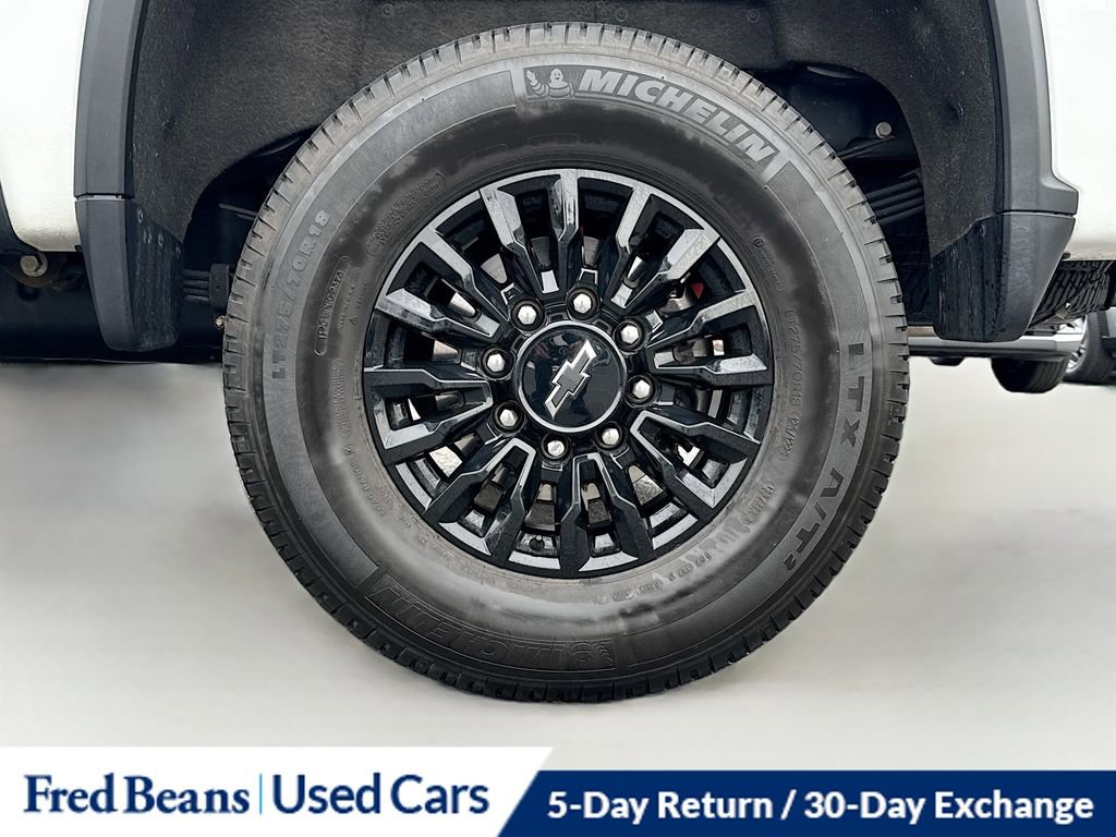 Used 2024 Chevrolet Silverado 3500 W/T image 32